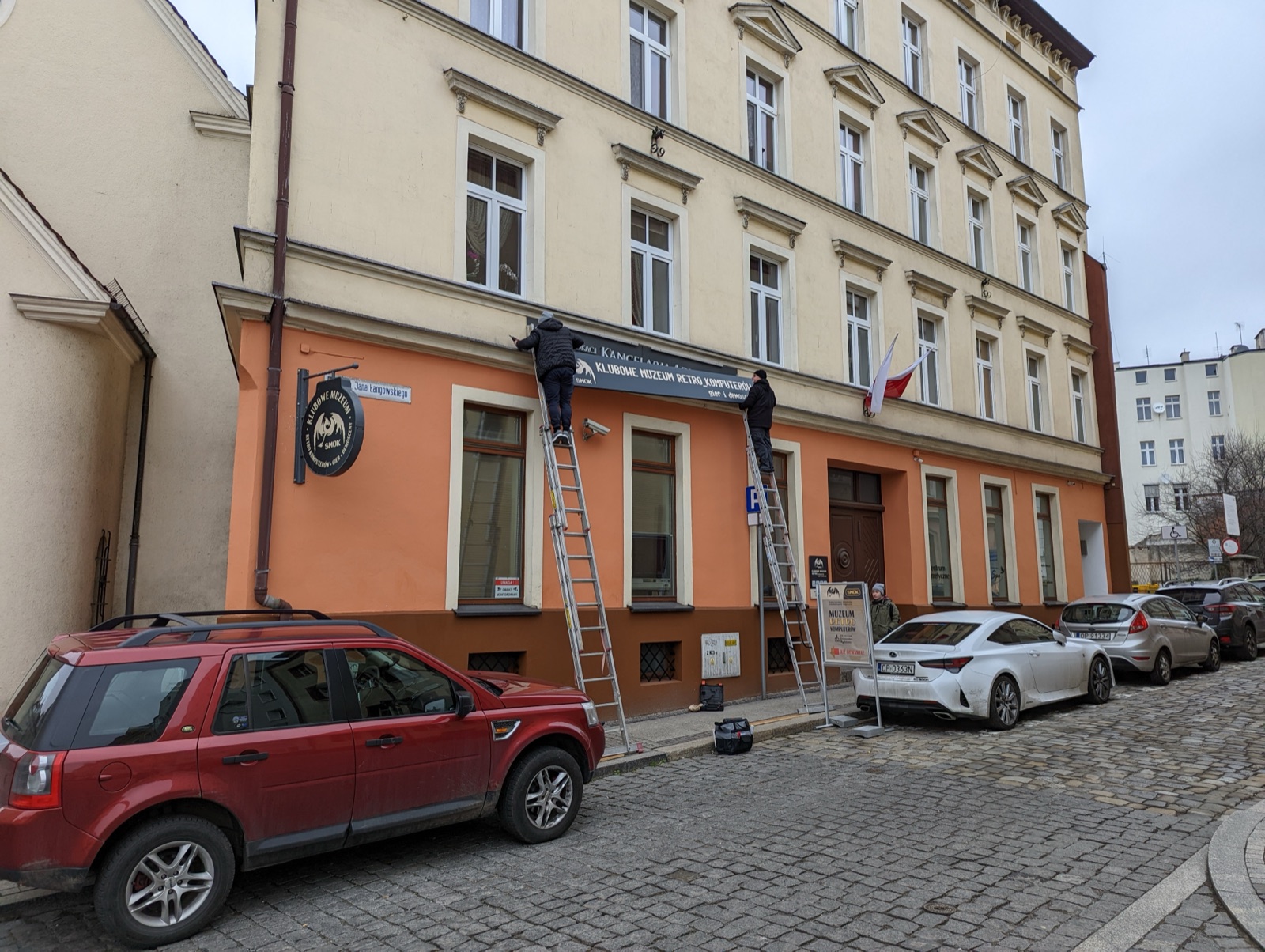 Niespodzianka goni niespodziankę! — 5
